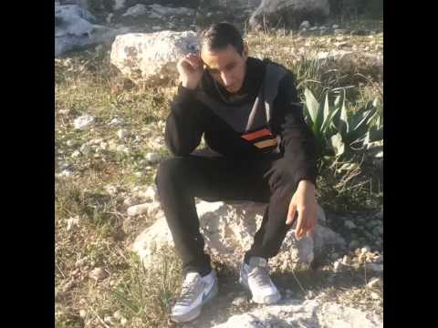 دقت ساعات يا دنيا