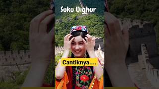 Kecantikan Wanita Suku Uighur