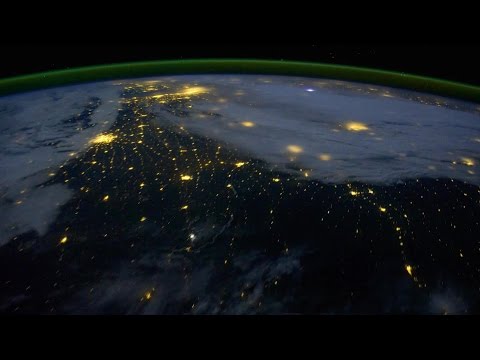 12 ოქტომბერს, 17:00 საათზე, დოკუმენტური სერიალი - „არის სამყარო ცოცხალი ორგანიზმი\"