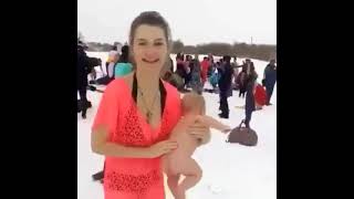 Mom Takes Baby For Icy Dip! Unbelievable Cold Exposure 🥶 #WinterSwim
