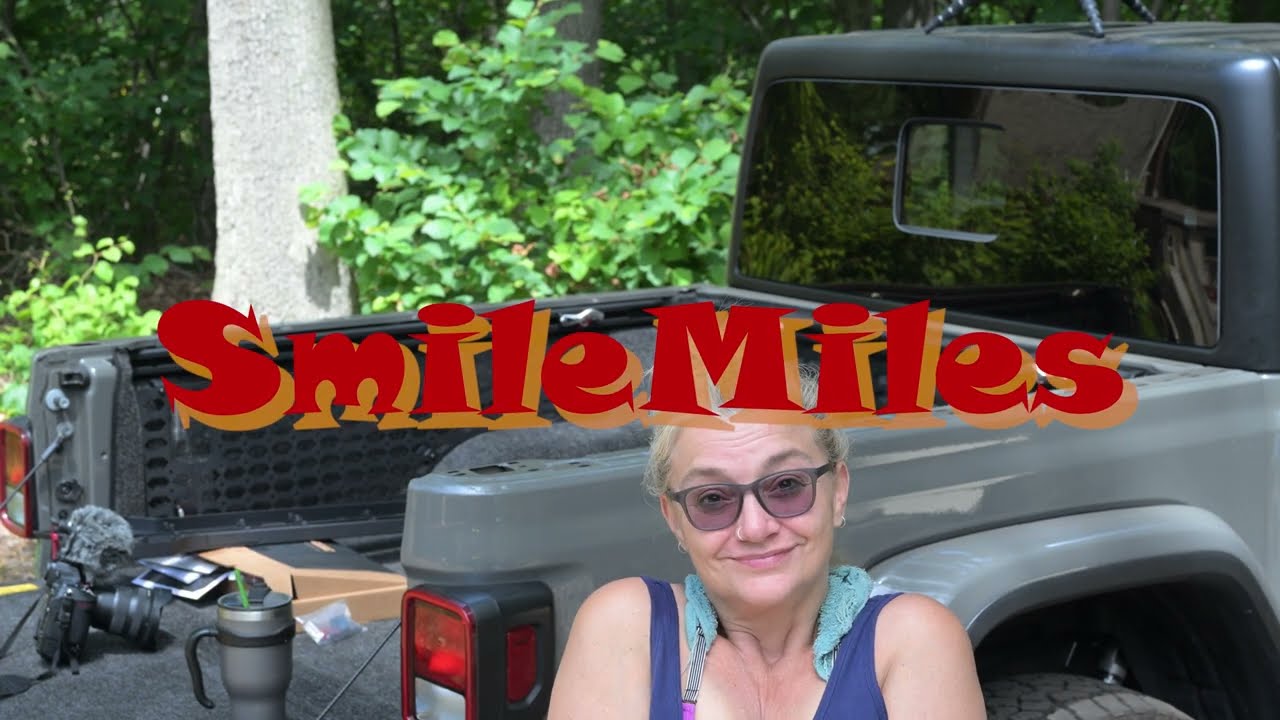 DiamondBack Tonneau Cover Install On A 2022 Jeep Gladiator Rubicon JT Diesel