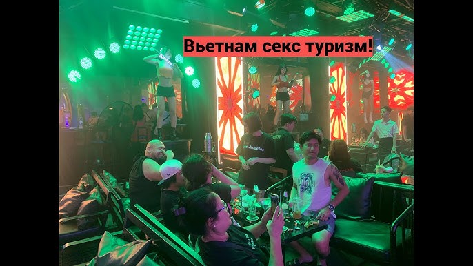 Қалпақтағы порно ханым