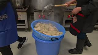 Tu Vaj Tsev Npaj Ua Tus Niam Ntxawm Nkaj Yis Vaj Lub Ntees 327 26