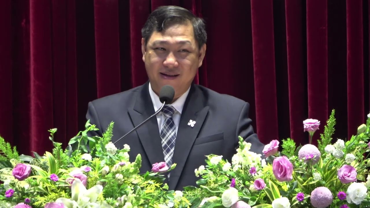 VỮNG BƯỚC TRÊN THIÊN TRÌNH