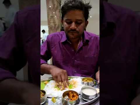 Best Veg Restaurant in Chennai 👌| Unlimited Food Eating Challenge 🤤| SREE AKSHAYAM #shorts #foodie