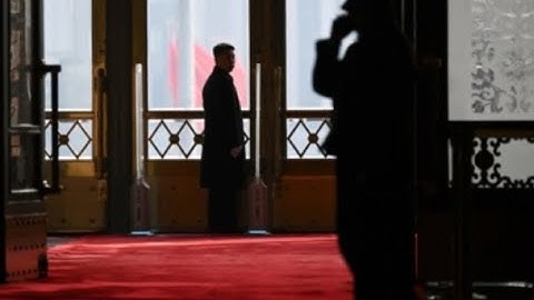 四中全會传激斗：軍方要求罢免習？習派要求張退休？川普忽然改口：可能不會有川習會了！北京高校接到神秘通知，中南海有变？朱镕基王岐山年度亮相