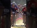 Mathieu van der Poel puts the power down with 1 lap to go! 😮‍💨