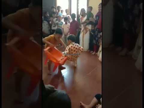 ഈ കസേര ഞാൻ തരില്ലടാ.... 🤣🤣🤣 ഓണം സ്പെഷ്യൽ കസേരകളി.... #shorts #reels #video #viral #trending #kerala