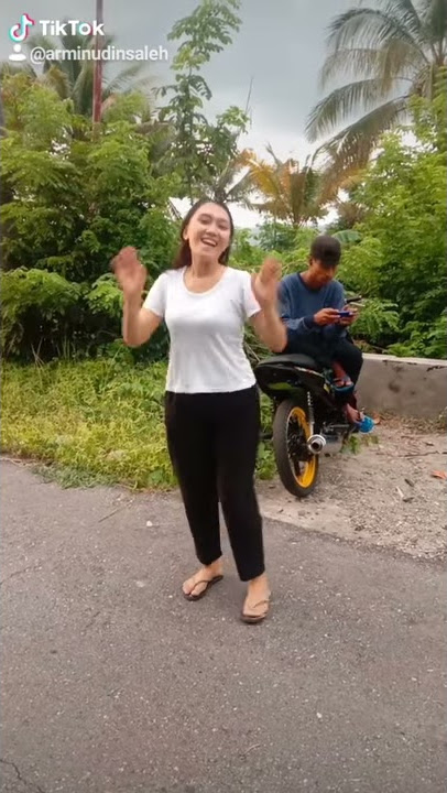 Viral Tik-Tok Maluku 😅