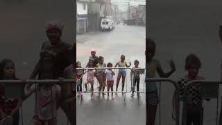 Pra crianca tudo é festa, 😜😂❤️‍🔥 #show #jdperi #crazy #JhordanCruz #funk #favela