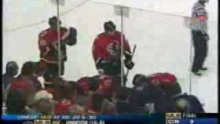 Jarkko Ruutu hit on Byron Ritchie