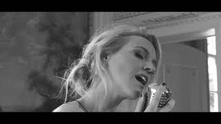 Download Lagu Goodbye - Loes Haverkort - official video MP3