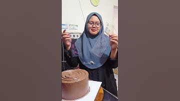 Thumbnail of membuat cream coklat yg enak😋 #riyantiecake #cake #cakecantik #cakedecorating #creamcoklat #birthday