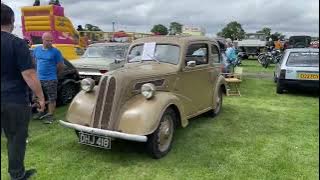 A look around some classic cars at the A47 Auto-Jumble show.