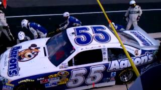 Mark Martin Michael Waltrip Racing Pit Stop Dover
