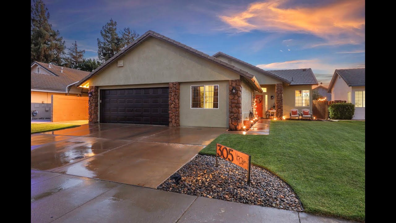 305 Van Dyken Way, Ripon CA. Presented by Christina ONeal, Roundabout Real Estate DRE