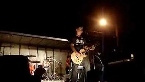 Mike Schoon  plays Yesterday by the Beatles