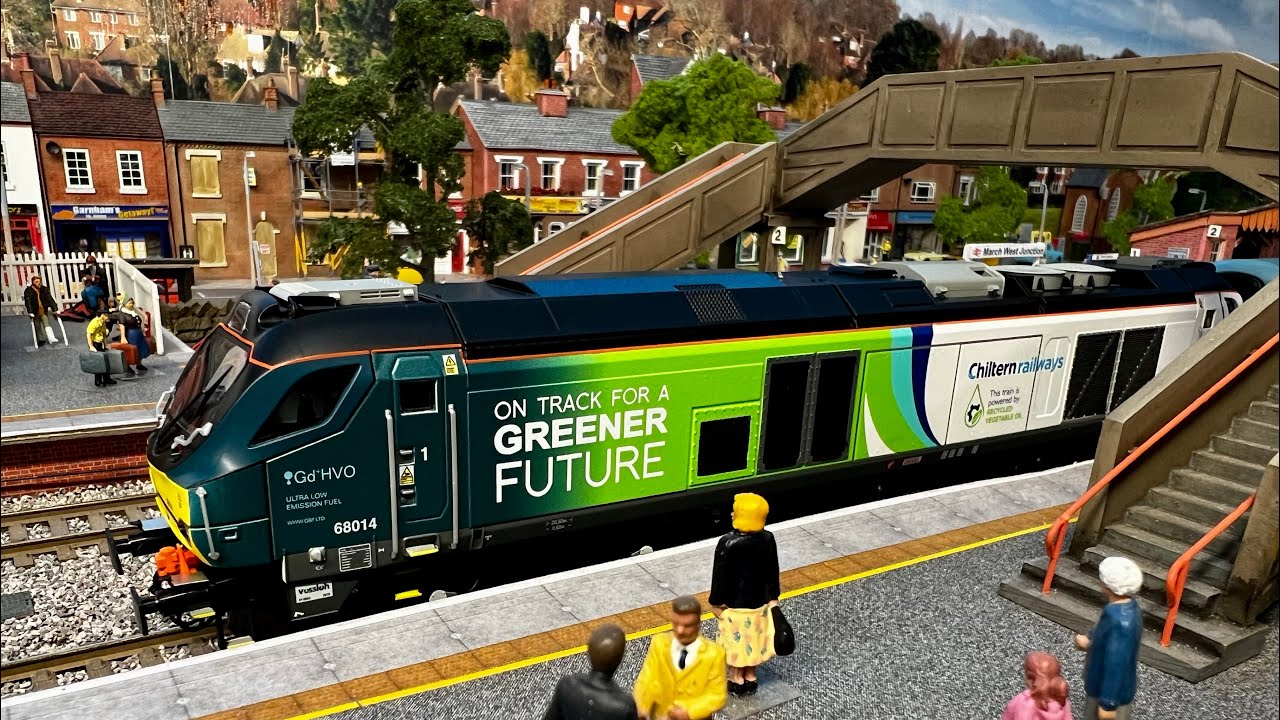 Dapol’s Biofuel class 68 in Chiltern Railways Greener Future Livery