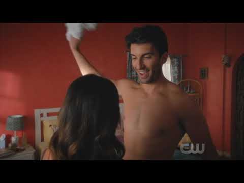 Jane the virgin - jane and rafael hot scene