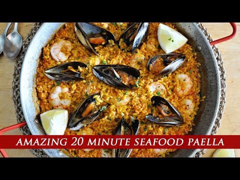 Video: How Easy It Is To Make Seafood Paella