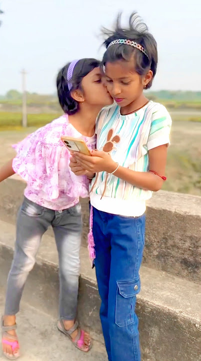 Sajna Mor Aayegi Nai Khushi Ki Laike Bahar !! New Tharu Song //Video song // suvo