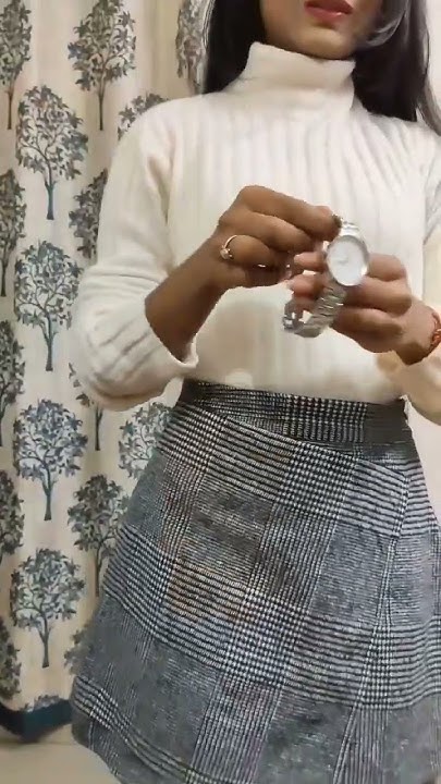 how-to-wear-mini-skirt-in-winter-outfit-fashion-outfit-india