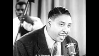 BIG JOE TURNER. Oke-She-Moke-She-Pop.  Live 1954 Performance.