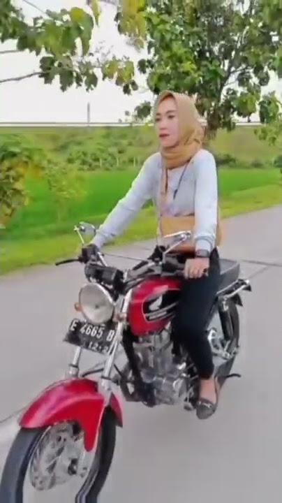 story wa cewek hijab naik cb
