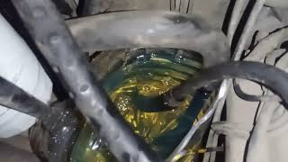 видео: Как диагностировать завоздушивание топливной на дизеле TD27T,QD32. Бонус по замене масляного фильтра картинка: Как диагностировать завоздушивание топливной на дизеле TD27T,QD32. Бонус по замене масляного фильтра