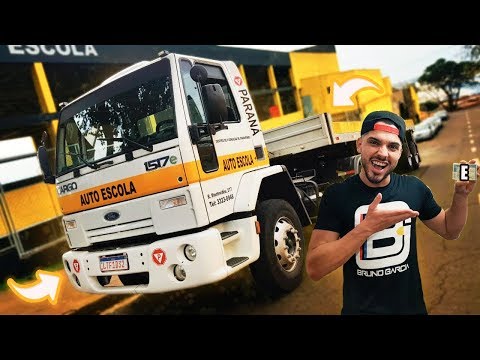 Vídeo: Você é pago pela escola de direção de caminhões?