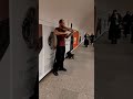 УЛИЧНЫЙ МУЗЫКАНТ ГОСТИНЫЙ ДВОР #танцы #peterburg #шорт #music #музыка #travel #dance #топ#
