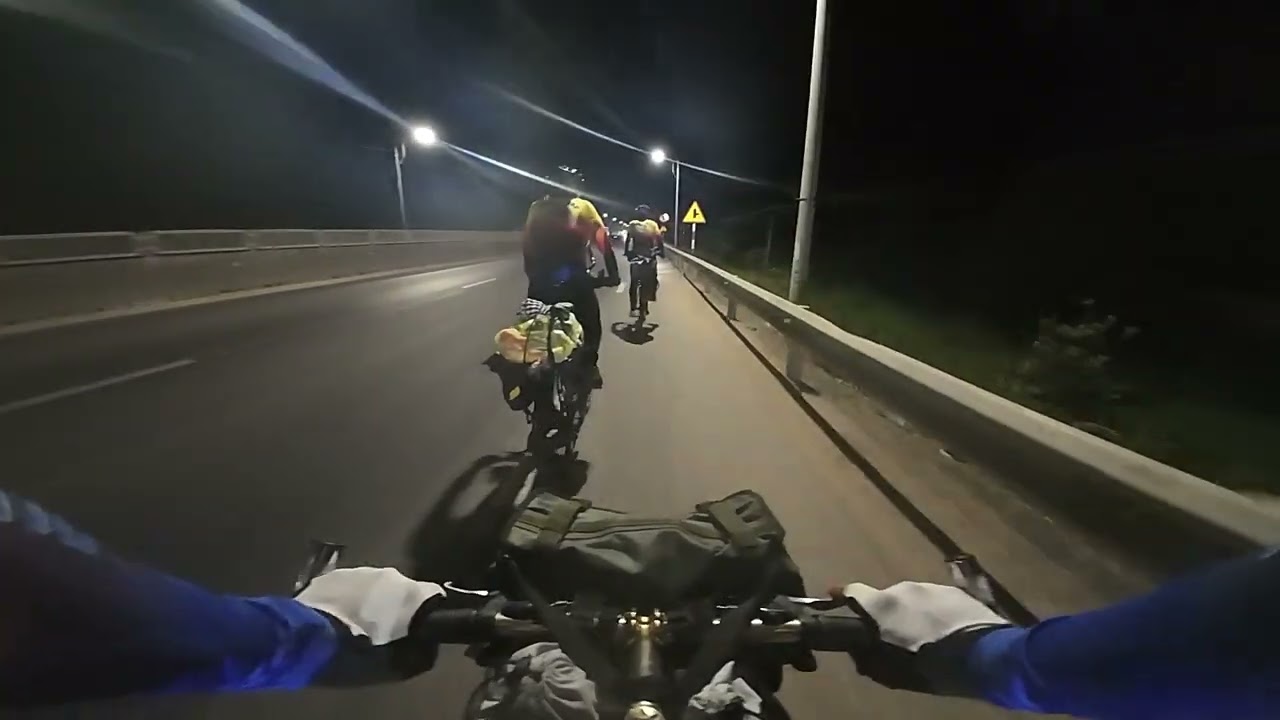 U70 đạp xe Xuyên Việt lần 01 | Chặng 10 Tuy Hoà - Nha Trang 120km | #CDVlog