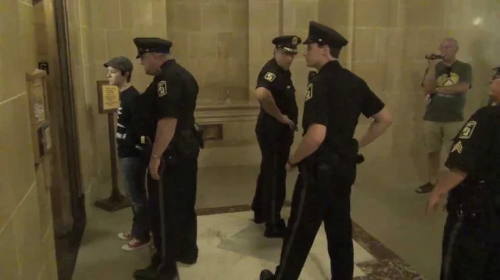 Activist/Photogr...  Jenna Pope Arrested in Wiscon...
