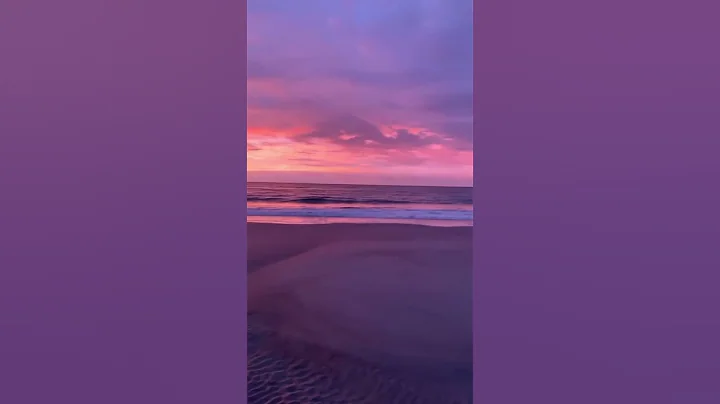 The beautiful colors of the sky #shorts #sunset #beach #summer - DayDayNews