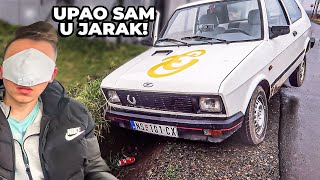 VOZIM AUTO ZATVORENIM OČIMA  UPAO U KANAL!