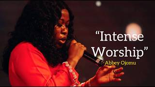 Blessed are Thou” — an intense worship session with Abbey Ojomu🔥
