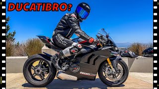 TEST RIDING THE DUCATI V4 SP!