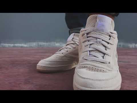 reebok club c 85 light sand white gum