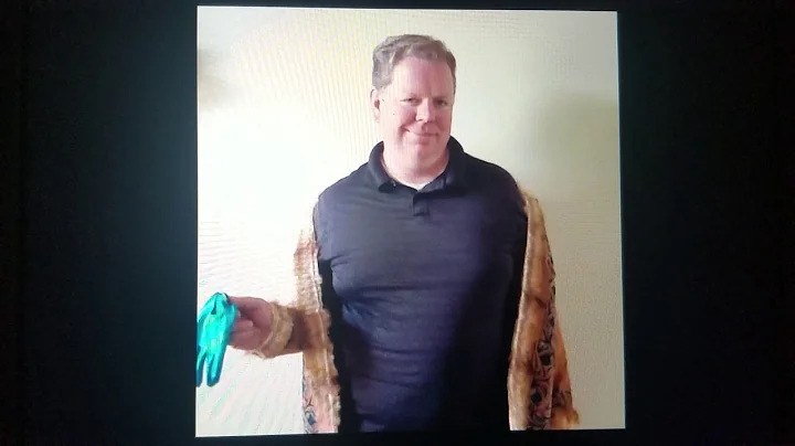 Mona bloopers