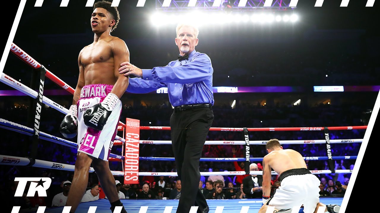 A Young Shakur Stevenson Hits Simion So Hard He Paused in Mid-Air In