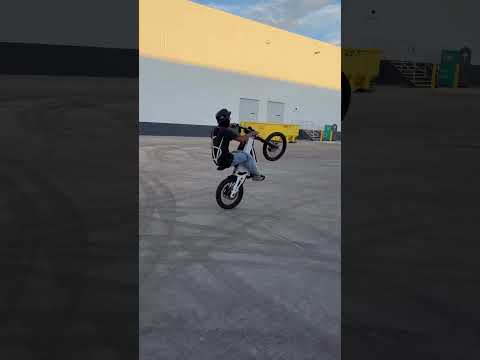 AI GENERATED #bikelife #emoto #surron #talaria #wheelie