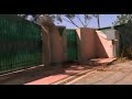 Sticky Fingaz ft Treach - Gun Dealer
