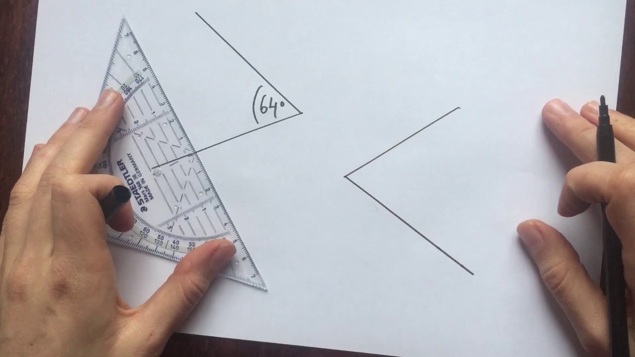 Kulmien mittaaminen piirtokolmion avulla