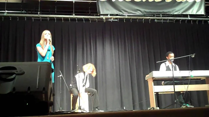 Enochs Idol 2010: Cassie Galbreath & Co - God Bles...