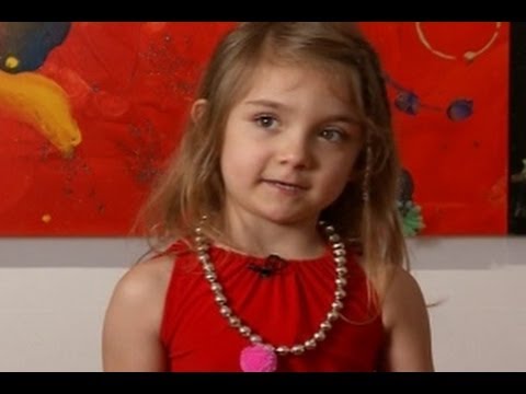 Anak Berusia 5 Tahun Menggelar Pameran Seni - YouTube