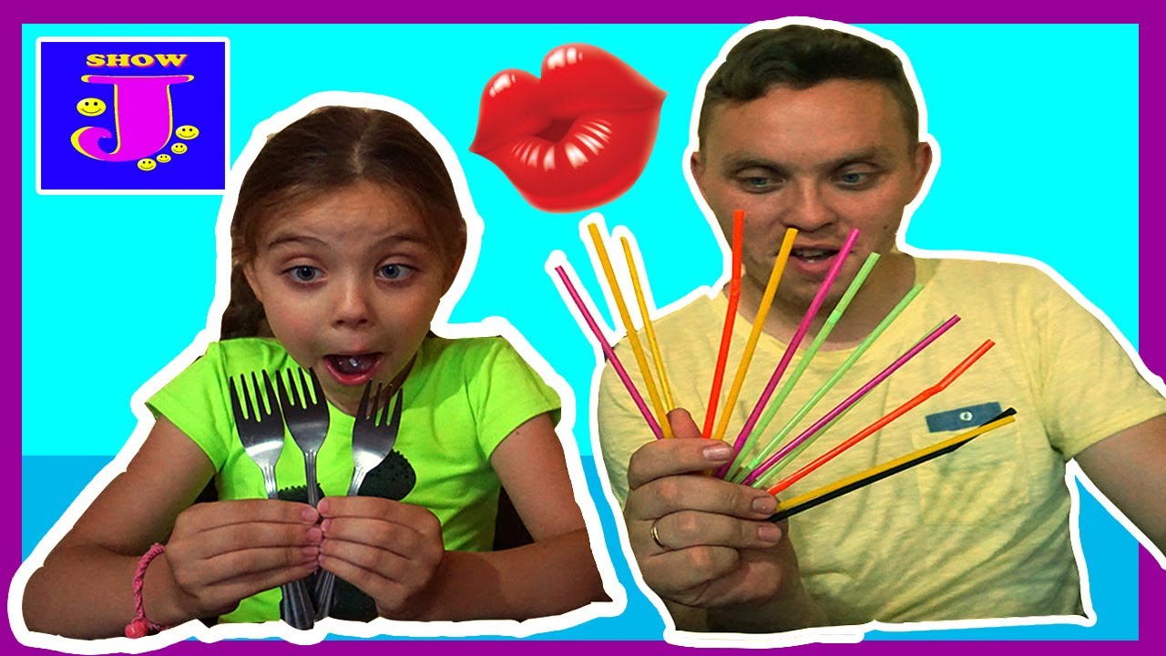 CU CE MANANC?PAI?GURA?FURCULITA?🍴👄🍸Jasmina vs Taticu ☺ New Challenge play-doh kitchen