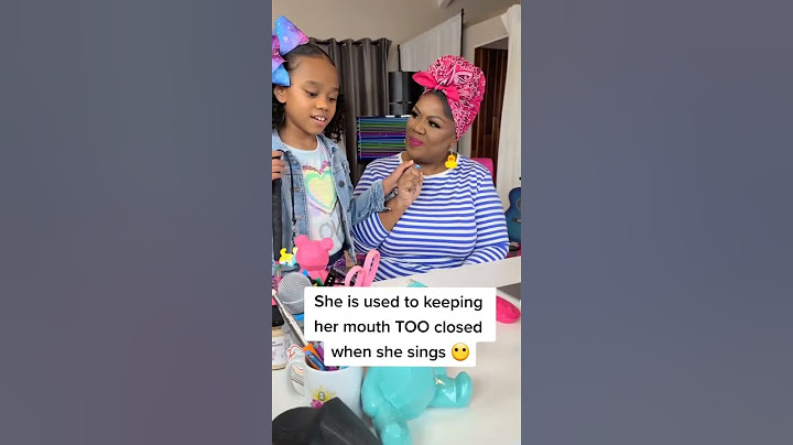 LIttle Blind girl LEARNS how to sing by TOUCH w/Vocal Coach
