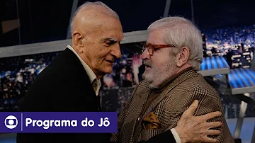 Qual era o estilo de Ariano Suassuna?