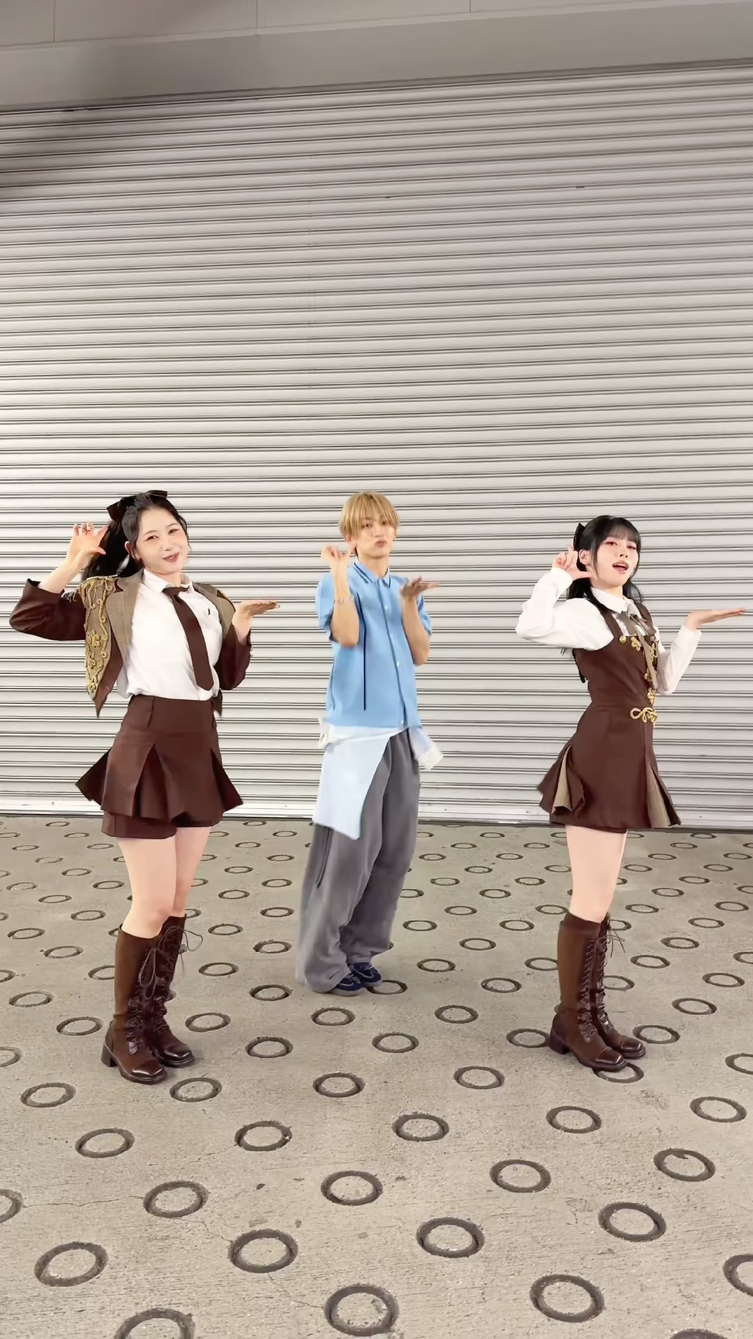 📱: ⊹˚₊ #MOMONA #AYANE #ME_I_アプデダンス with #NAOYA さん