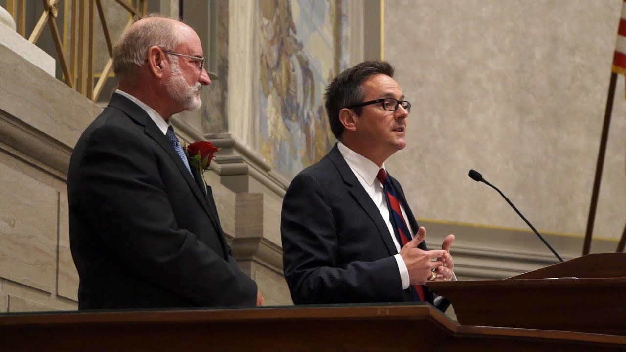 Former Sen. Kurt Schaefer Honors Retiring Sen. Brian Munzlinger